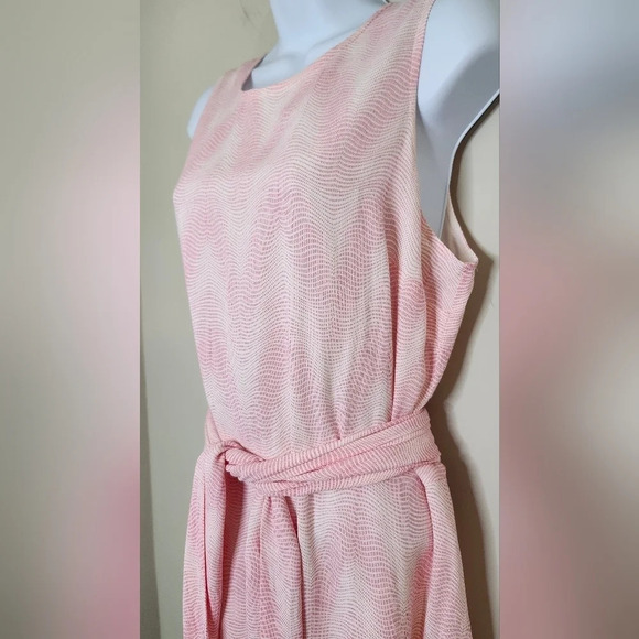 GAP Pink Midi Dress - Picture 5 of 10